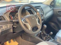 میتسوبیشی L200